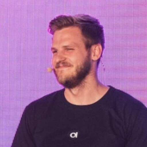 Dominik Novozamský
